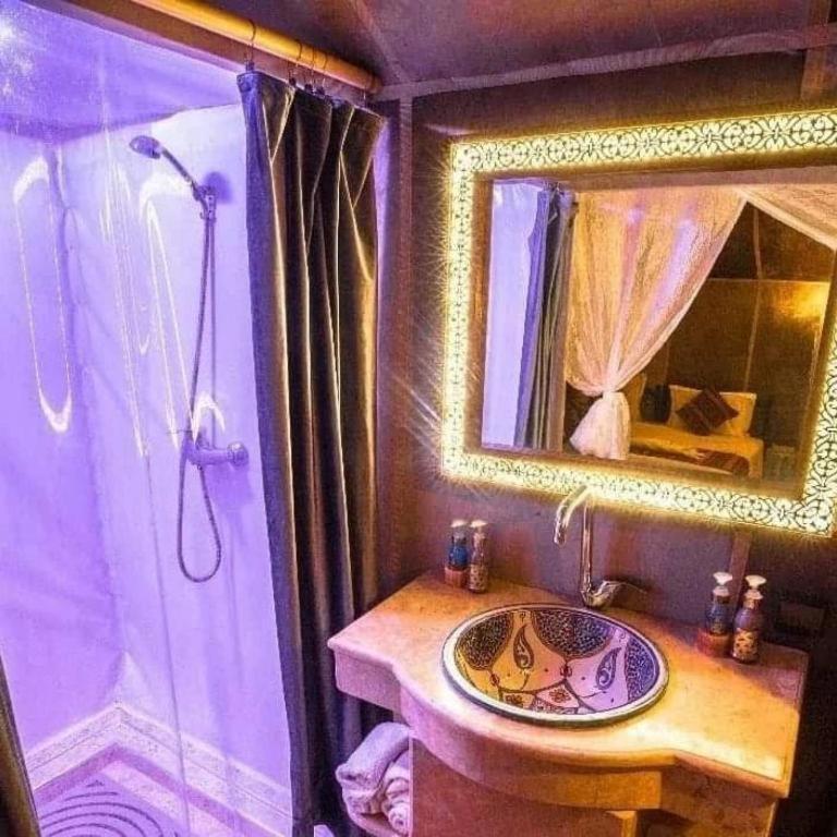 Ahlam Luxury Camp Hotel เมอร์ซูกา ภายนอก รูปภาพ